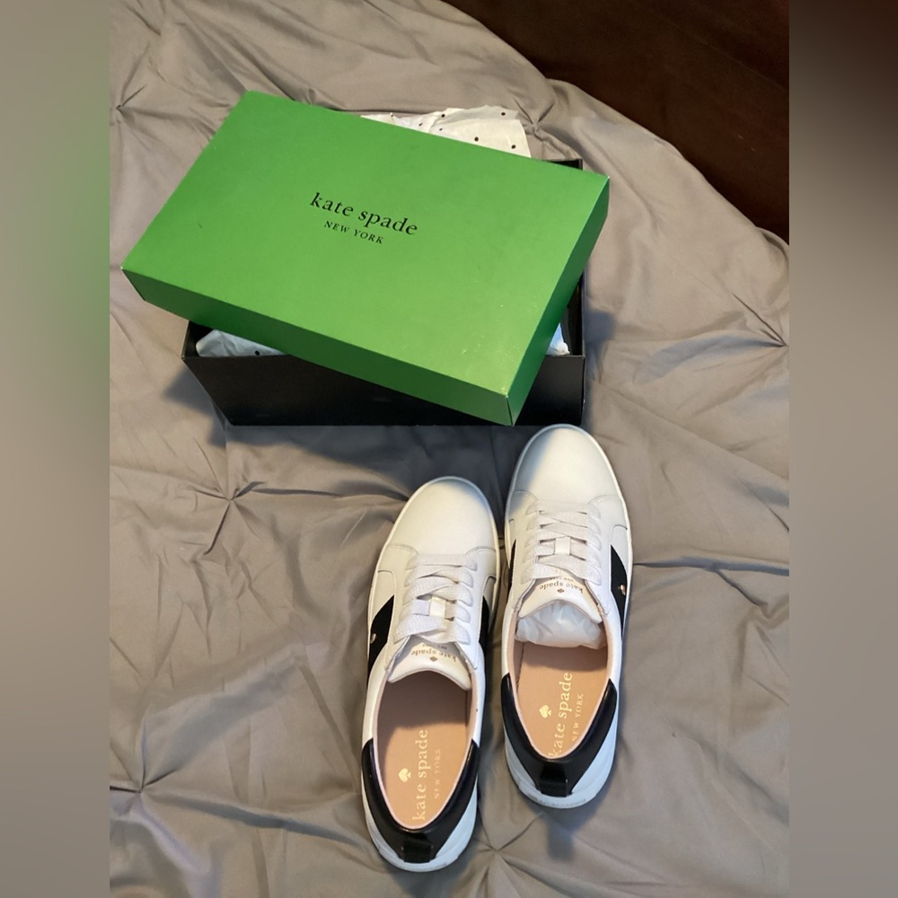Kate Spade white with black Ardon sneaker shoes - Picture 9 of 10